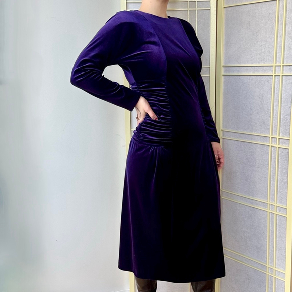 Barbara Semrick Dresses & Skirts - Barbara Semrick 1980’s Purple Velvet Midi Dress